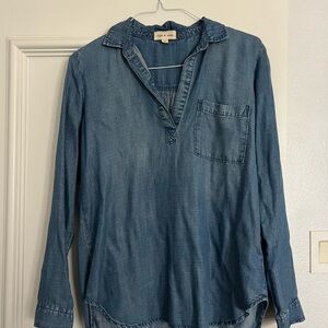 Cloth & Stone Light Blue Chambray Top